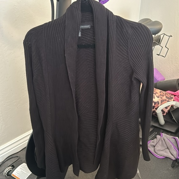 White House Black Market Cardigan Ribbed Size Small Longer in Front - Picture 6 of 6